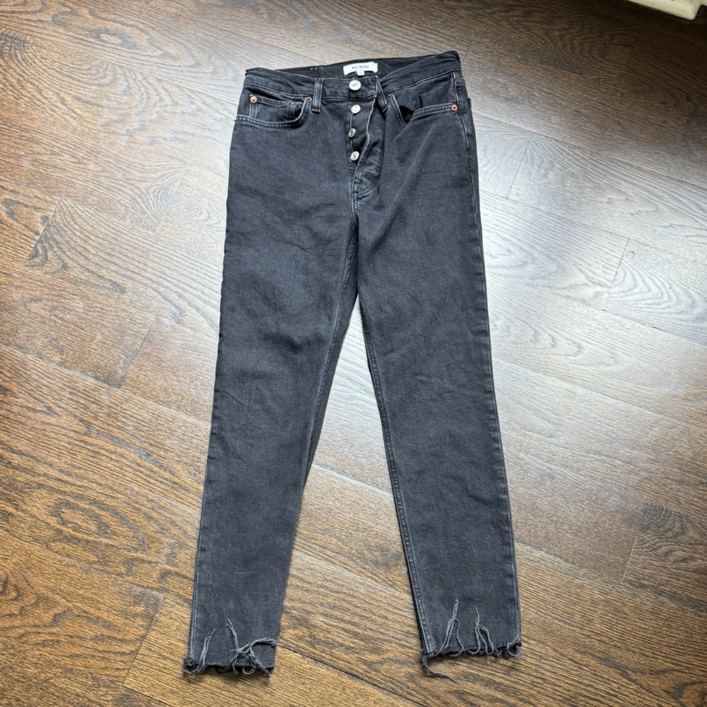 Re/Done Black Frayed Hem Cropped Jeans